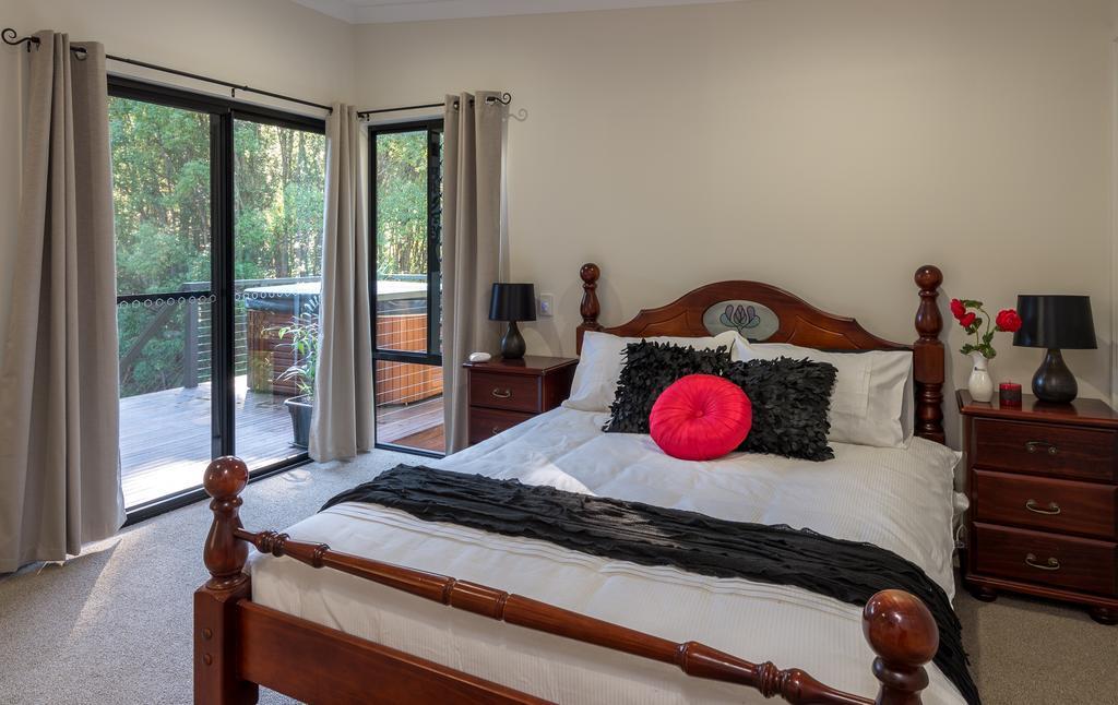 Babbling Brook Retreat Villa Limpinwood Kamer foto